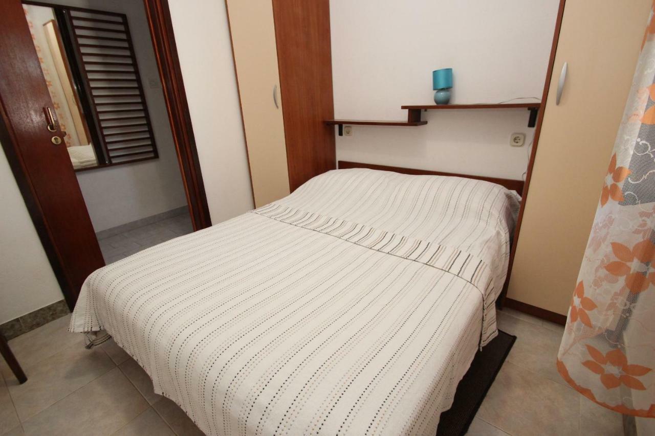 Sasa Bozac Apartment *