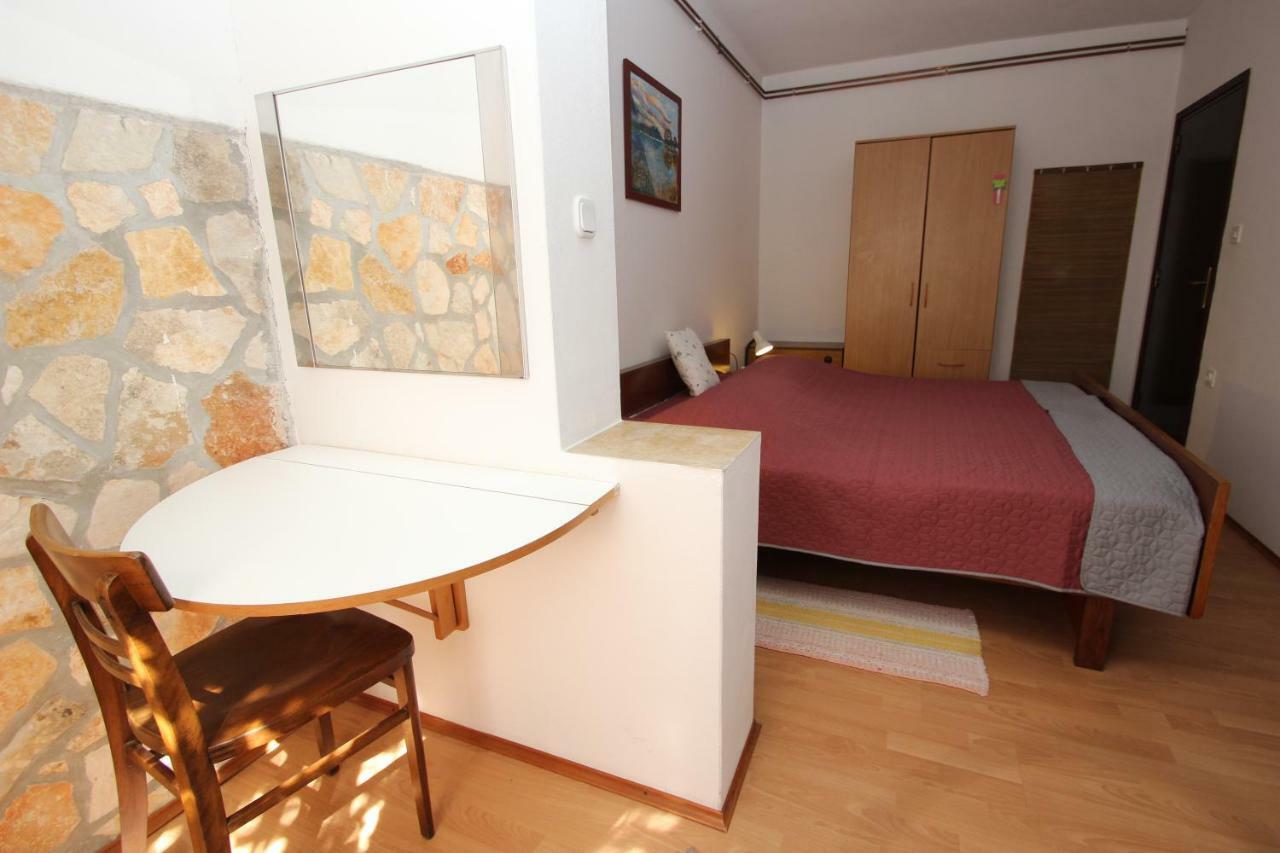 Sasa Bozac Apartment
